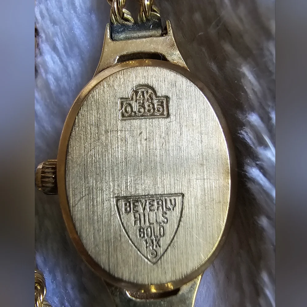 Vintage 14K Solid Yellow Gold BEVERLY HILLS Women's Rope Bracelet Watch 6.5” - Picture 4 of 5